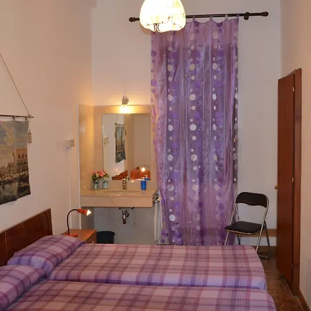 法瓦莱托旅馆 招待所