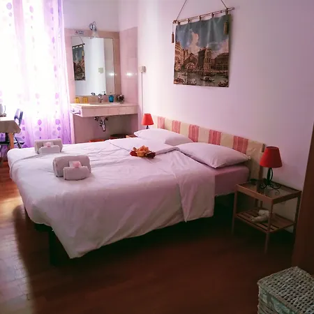 招待所 法瓦莱托旅馆 *