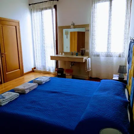 Casa Favaretto Pensionat Venedig